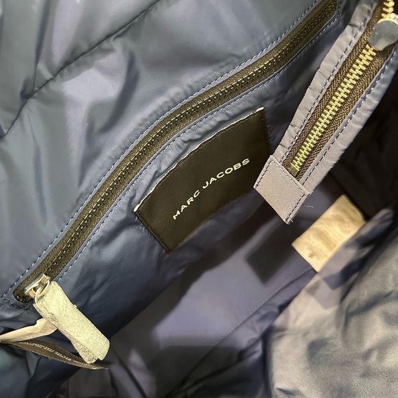 NWT! NEW! Marc Jacobs Jumbo Logo Nylon Quilted Tote Bag - Navy Blue - Picture 7 of 11